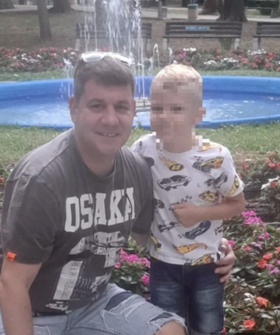 Ivan Marinković prati malog Željka u prvi razred: Snažno grli naslednika! (FOTO)