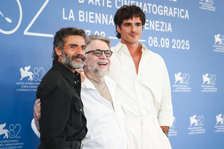 "Frankenštajn" uzdrmao Veneciju: Ovacije trajale 13 minuta, glumačka ekipa u suzama (FOTO/VIDEO)