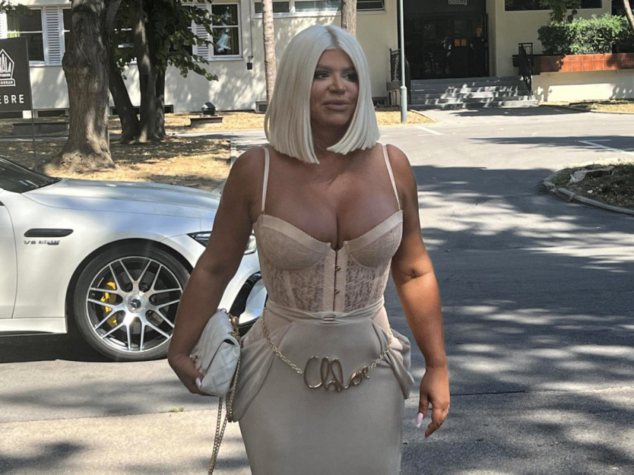 Ovo je dečko s kojim je Dara Bubamara bila od 4 do pola 7? Internet gori zbog njegovog izgleda, on se oglasio! (FOTO)