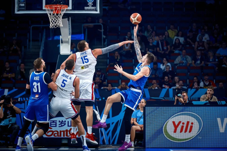 Srbija bez problema protiv Čeha: Jokić malo odmorio, ali nas je Micić opet zabrinuo (VIDEO)