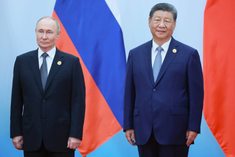 Era "zapadnog siledžijstva" je gotova! Si i Putin udružuju snage protiv Amerike