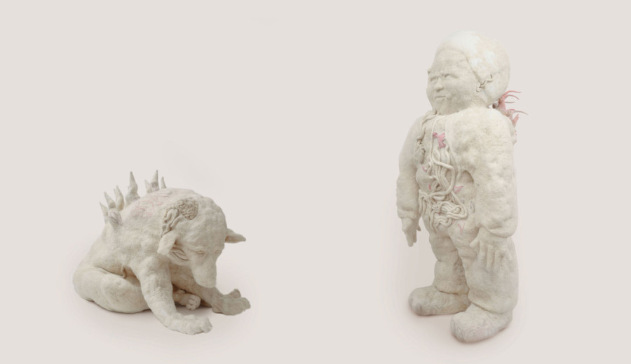 Svoju bol je pretvorio u neobične vunene skulpture: Izložba Arpada Pulaija u Muzeju savremene umetnosti (FOTO)