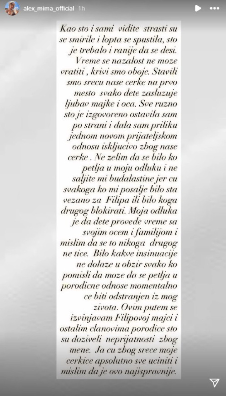 Aleks raskinula veridbu, pa se pomirila sa Carem! Odmah se oglasila, sve objasnila i javno se izvinila njegovoj majci (FOTO)