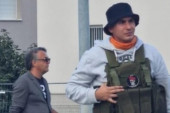 Na DIF-u u Novom Sadu pronađen vojni prsluk! Blokaderi spremali sačekušu za Drida?! (FOTO)