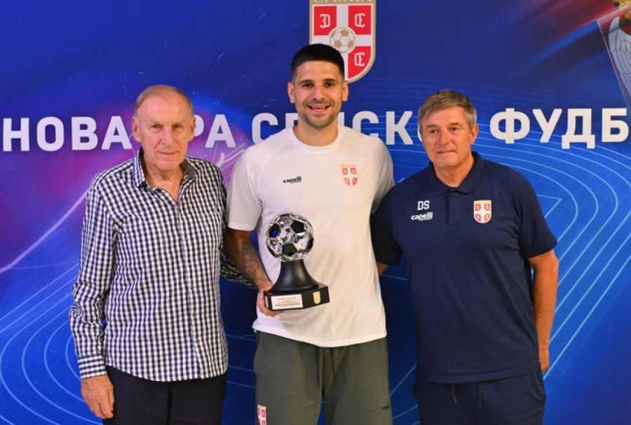 FSS dodelio Dijamantske i Zlatne lopte: Njih osmorica nisu dobili poklon, već zahvalnost (FOTO/VIDEO)