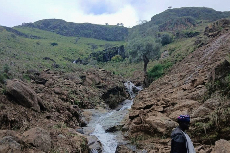 Klizište progutalo celo selo od 1.000 ljudi: Samo jedan meštanin je preživeo nezapamćenu katastrofu (VIDEO/FOTO)