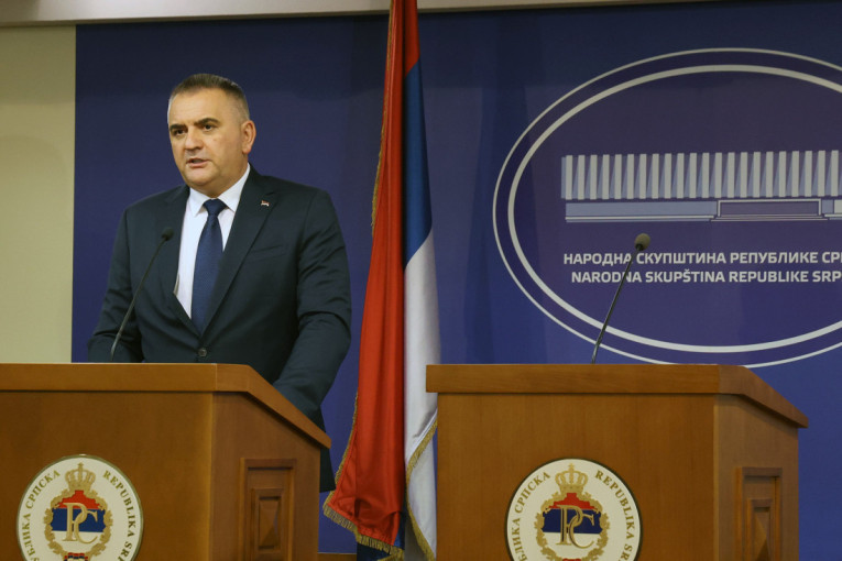 Minić podneo drugu ostavku: Skupština Republike Srpske jednoglasno glasala