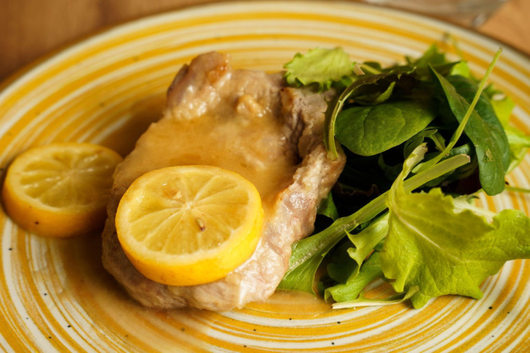 Recept dana: Kineska piletina sa povrćem se pravi superlako i to za samo pola sata