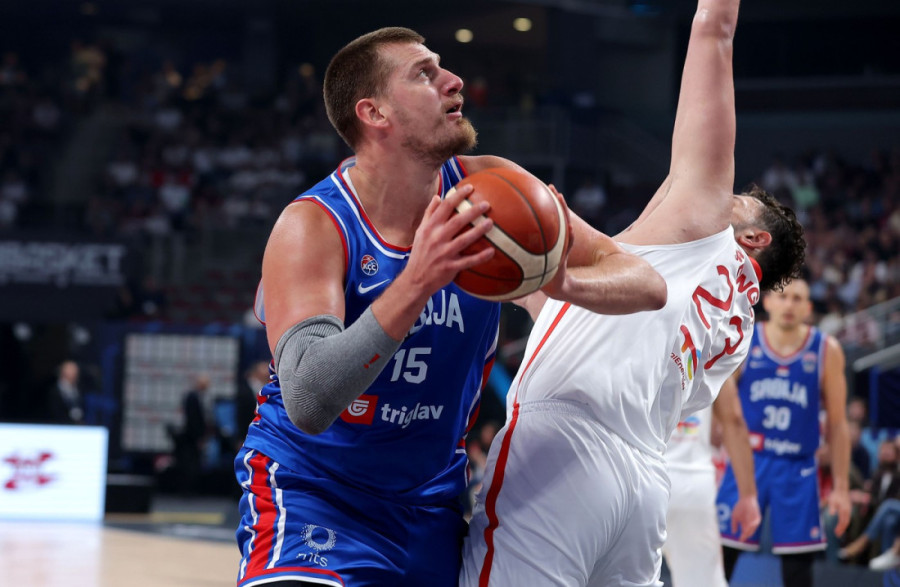 Prvi poraz Orlova na Eurobasketu! Turci trojkama poslali Srbiju na Finsku!