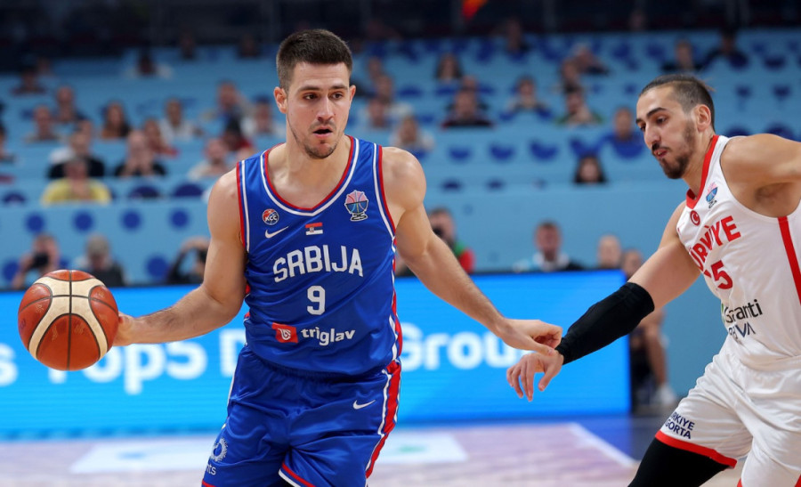 Prvi poraz Orlova na Eurobasketu! Turci trojkama poslali Srbiju na Finsku!