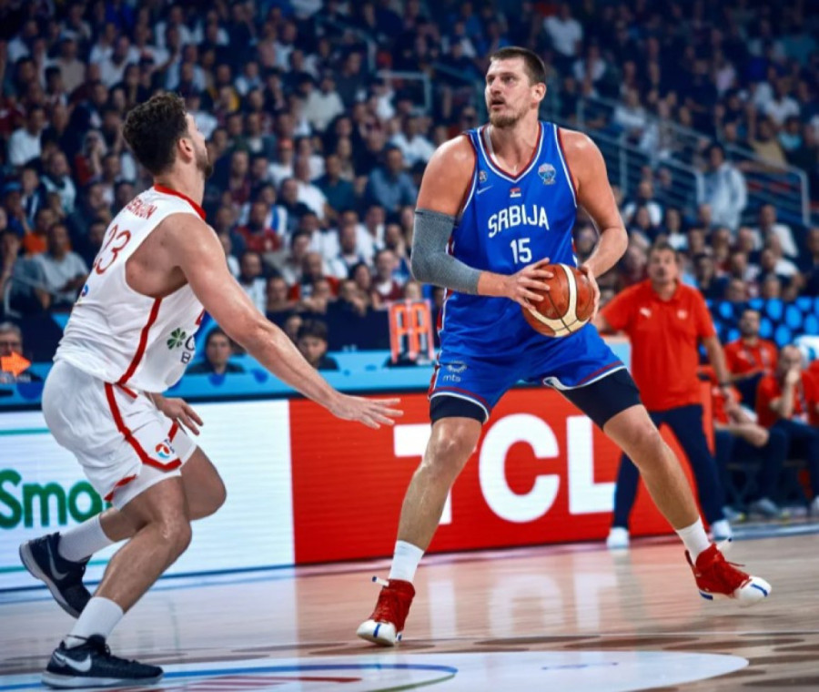 Prvi poraz Orlova na Eurobasketu! Turci trojkama poslali Srbiju na Finsku!