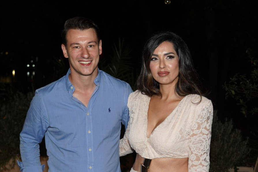 Tanja Savić pokazala kako uživa u vezi sa Mukijem: Zbog njega ne skida osmeh s lica (FOTO)