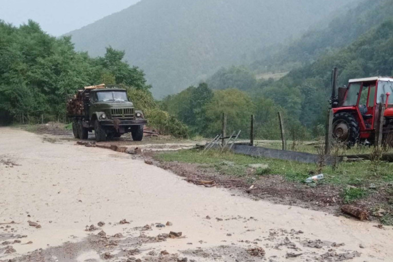 Čačanski poljoprivrednici u plusu: Stigla pomoć za 563 domaćinstva!