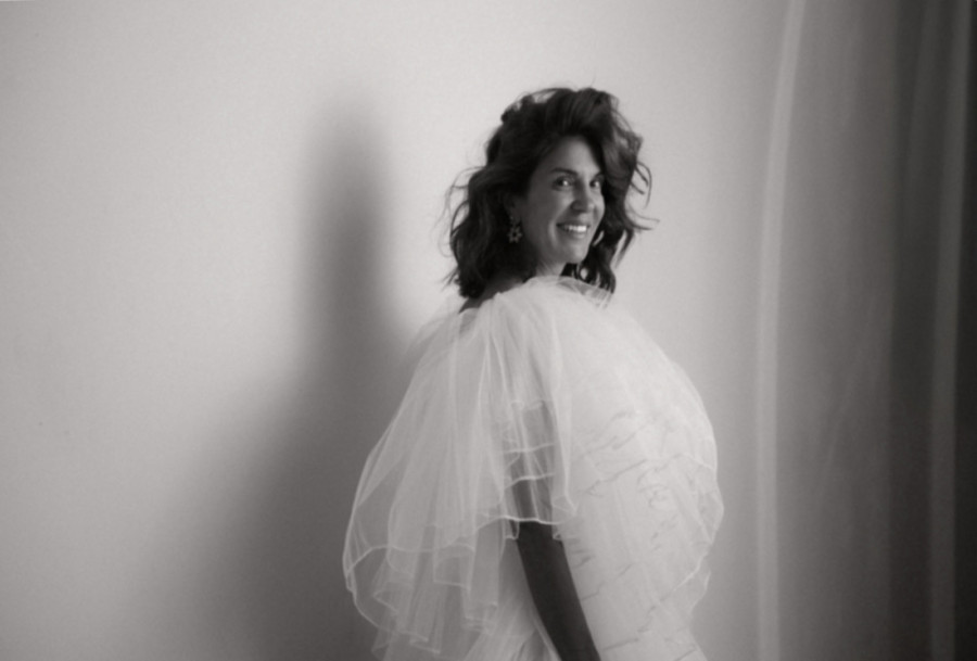 Slike kao da šapuću jedna drugoj: Čudesna izložba "Salivanje snage" Jelene Blečić (FOTO)