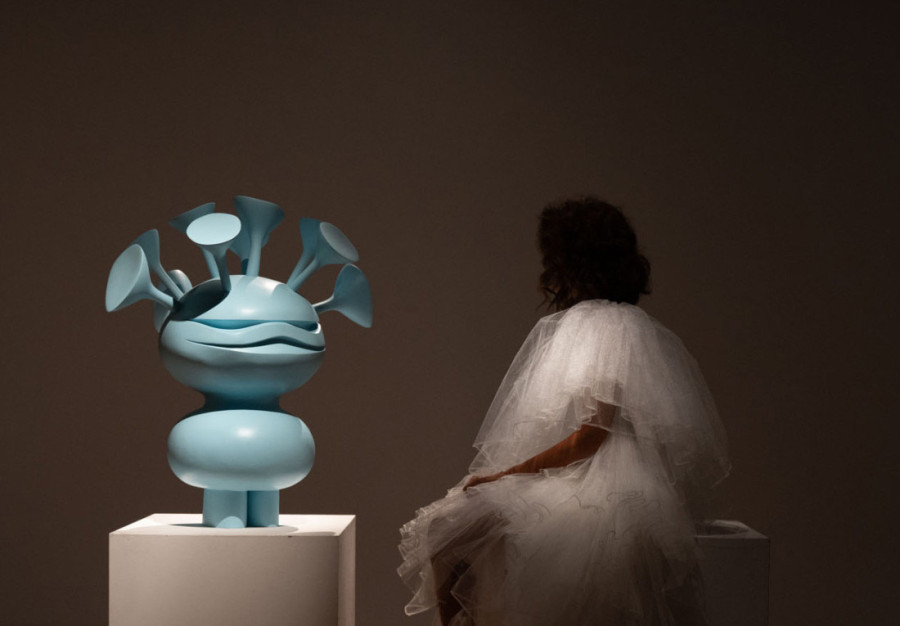 Slike kao da šapuću jedna drugoj: Čudesna izložba "Salivanje snage" Jelene Blečić (FOTO)