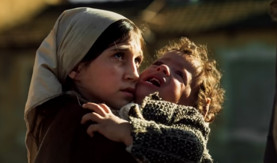 Dara iz Jasenovca ima dečka! Izrasla je u prelepu devojku, a on je ukrao njeno srce (FOTO)