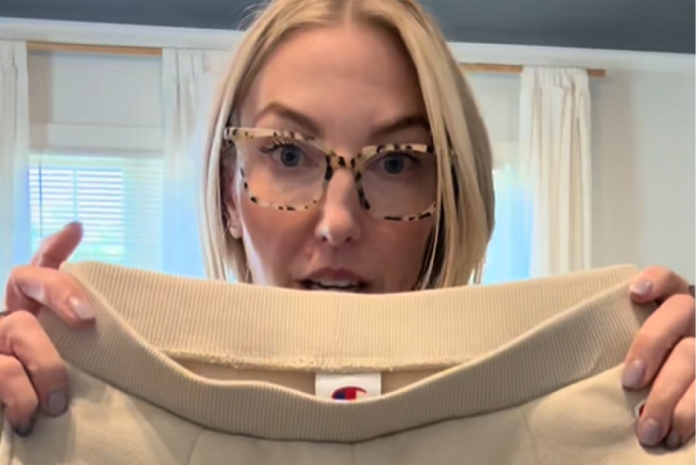 Da ti se želudac okrene! Pantalone postale hit na mrežama zbog vulgarne greške u dizajnu (VIDEO)