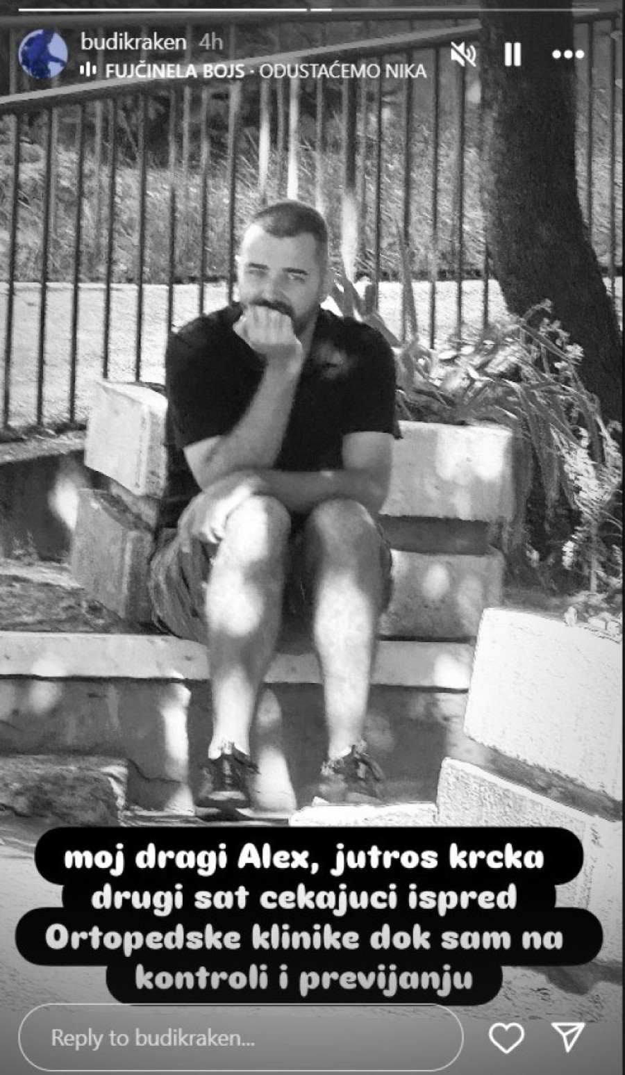 Čedomir Jovanović ponovo u bolnici: Prijatelj ga čekao satima ispred klinike (FOTO)