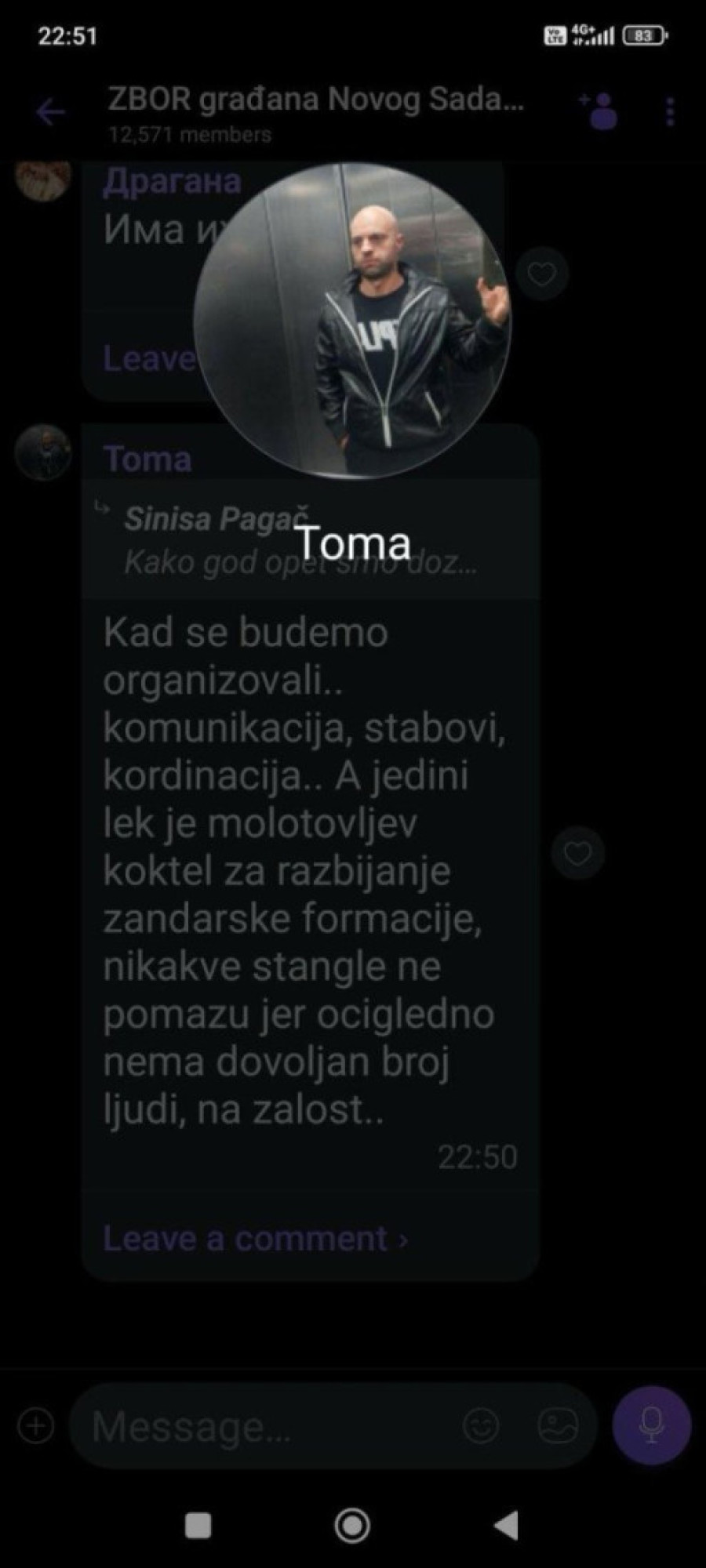 Jeziv snimak: Pogledajte kako su blokaderi napali policiju ispred Filozofskog fakulteta (VIDEO)