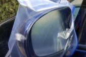 Kesa na retrovizoru? Čudna metoda koja čuva automobil od neočekivanih napada