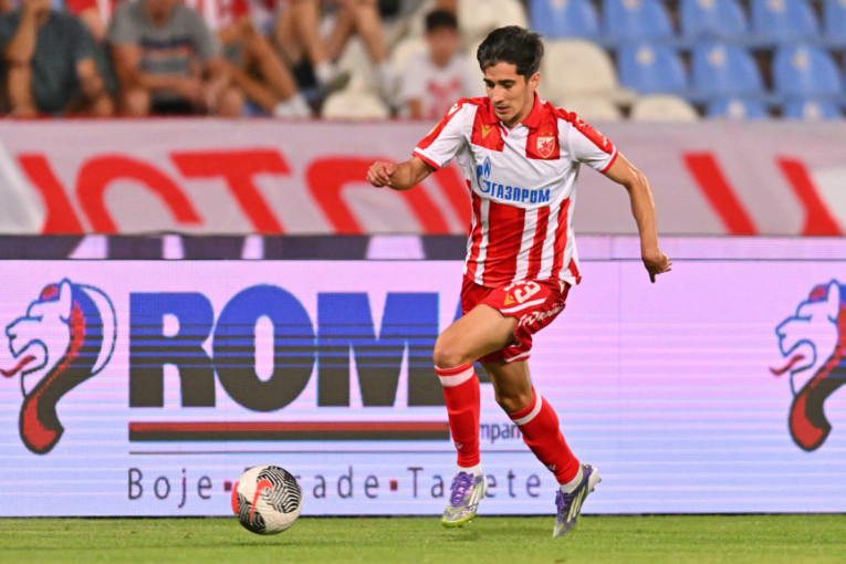 Stanković odlučio: Krilni fudbaler napušta Crvenu zvezdu!