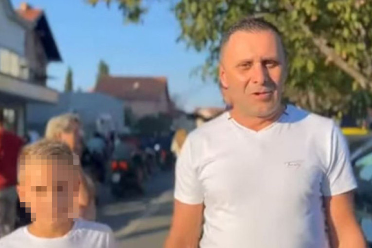 Ko koči Srbiju, koči narod: Moćne poruke iz Borče sa skupa protiv blokada (VIDEO)