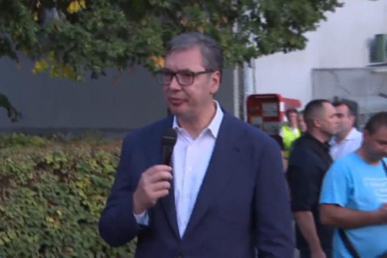 Blokaderi pokušali da izazovu incident u Šapcu! Vučić otkrio: Stali nasred puta kojim ide velika kolona