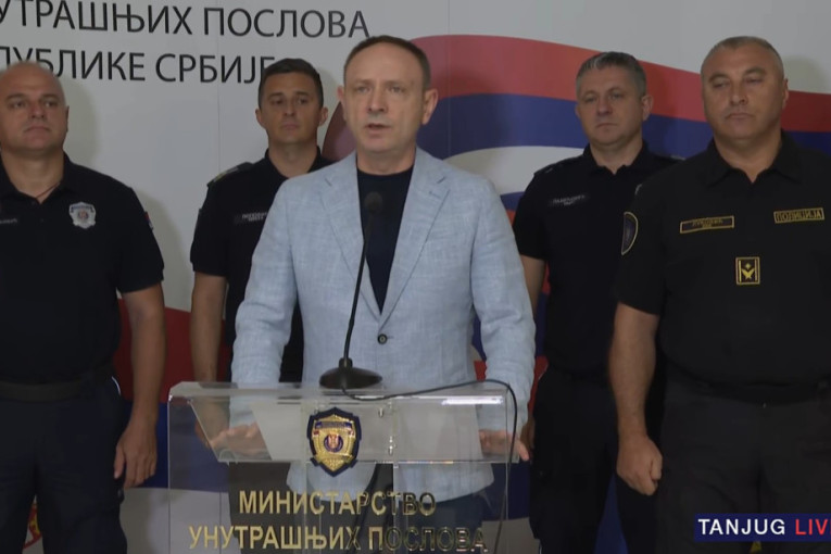 MUP otkrio koliko je ljudi bilo na skupu protiv blokada! Vasiljević: Nije bilo incidenta, nema povređenih