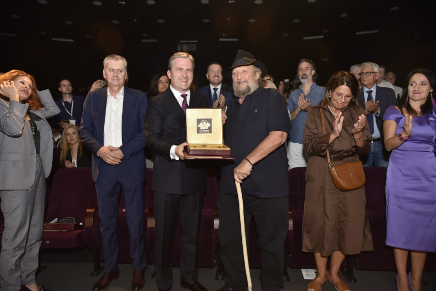 Dodelom nagrada zatvoren festival NAFFIT na Zlatiboru: Pozornica koja slavi umetnost, film i kreativnost (FOTO)