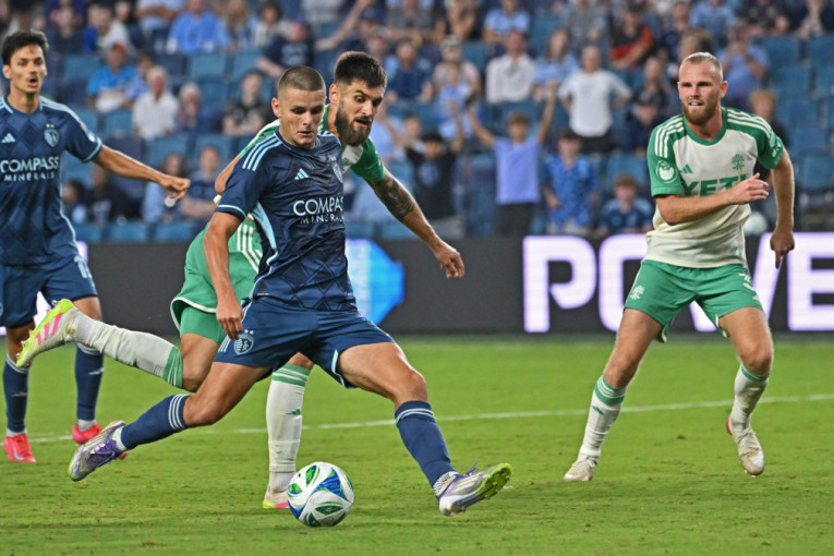 Joveljić uzalud trese mreže: Srbin ponovo precizan, Sporting i dalje gubi (VIDEO)