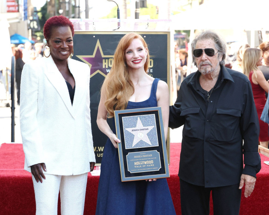 Džesika Čestejn dobila zvezdu na holivudskoj Stazi slavnih: Prvi put emotivno govorila o ćerki koju nije rodila (FOTO)