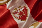 Crvena zvezda predstavila novi dres: Istorija u skladu sa modernim tendencijama (VIDEO)