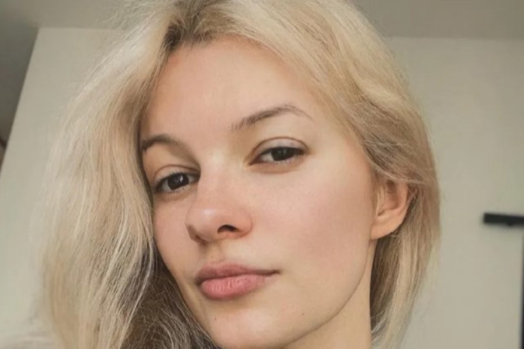 Pobegla od rata, izboli je u gradskom autobusu! Evo šta se zna o svirepo ubijenoj Ukrajinki! (VIDEO)