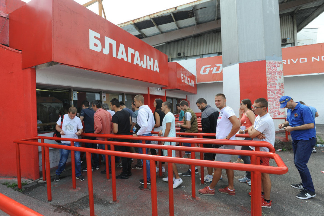 Zvezda nagrađuje najbrže! Kupiš kartu za Seltik i  dobiješ specijalno iznenađenje!