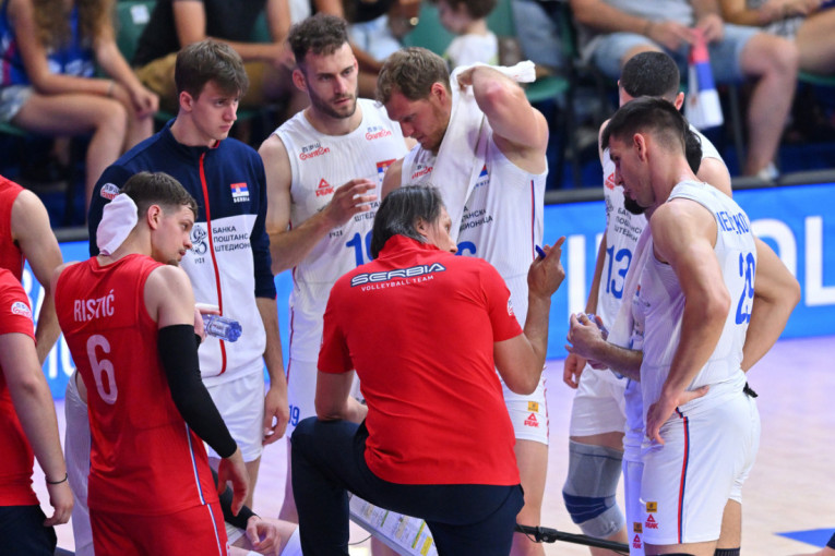 Srbija startovala porazom na SP: Orlovi nisu osvojili ni set!