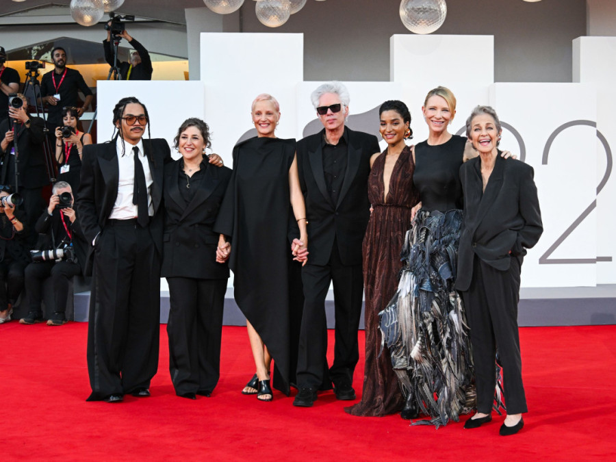 Kakav lud film, razvalio je! Kritičari oduševljeni novim ostvarenjem Leonarda Dikaprija: Svi predviđaju Oskara (FOTO/VIDEO)