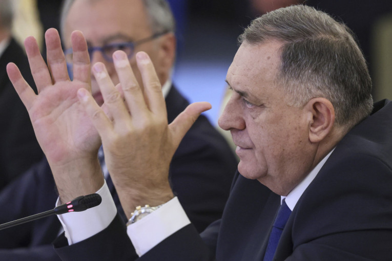 Dodik: Očekujemo pobedu Siniše Karana na izborima