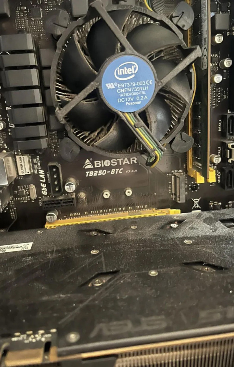 Klinci iz Zrenjanina ukrali milionče! Tužilaštvo traži pritvor za mlade hakere falsifikatore! (FOTO)