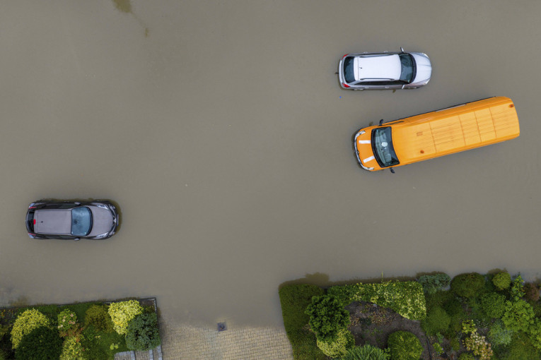 Oluja Klaudija razara Portugal: Poplave, tornado i tri mrtve osobe!