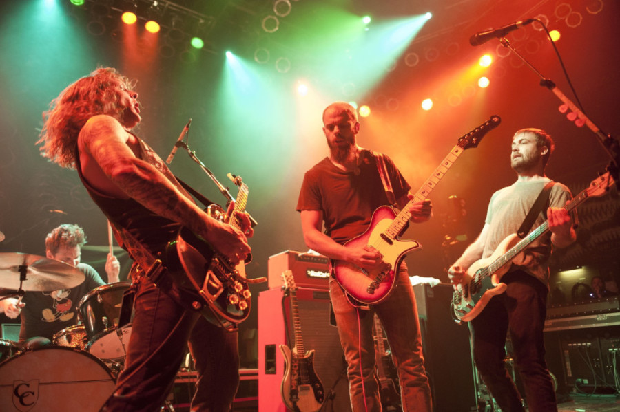 Preminuo čuveni muzičar! Pronađen mrtav u svom stanu