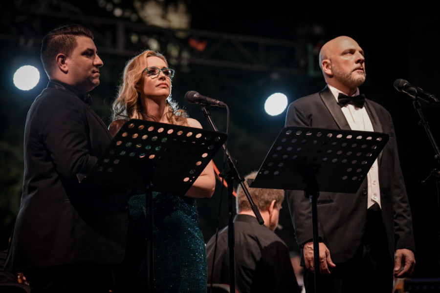 Gala koncert Opere Srpskog narodnog pozorišta: U novu sezonu uz čuvena dela slavnih kompozitora (FOTO)