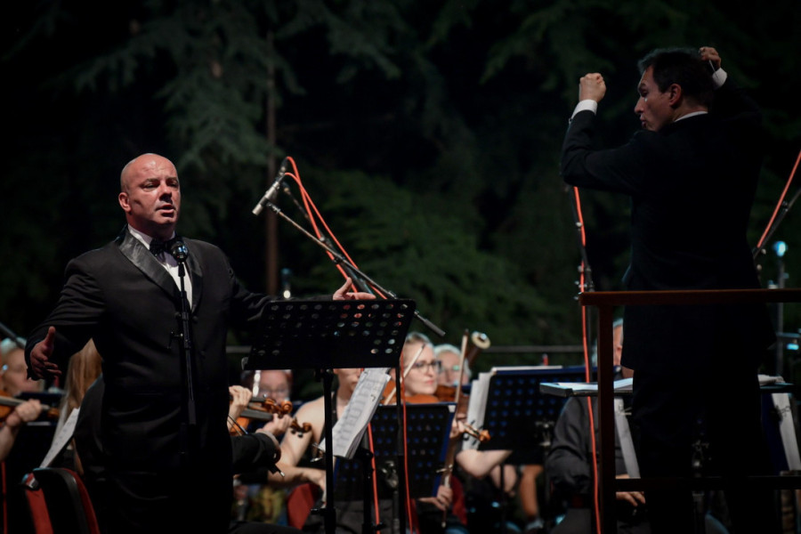 Gala koncert Opere Srpskog narodnog pozorišta: U novu sezonu uz čuvena dela slavnih kompozitora (FOTO)