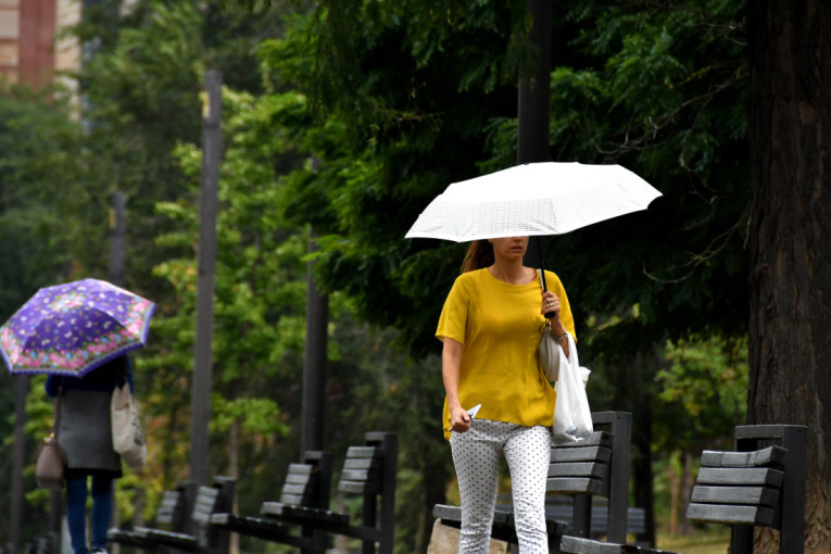 Šok prognoza RHMZ: Zlatibor se smrzava na 6, dok jug gori na 33 stepena!