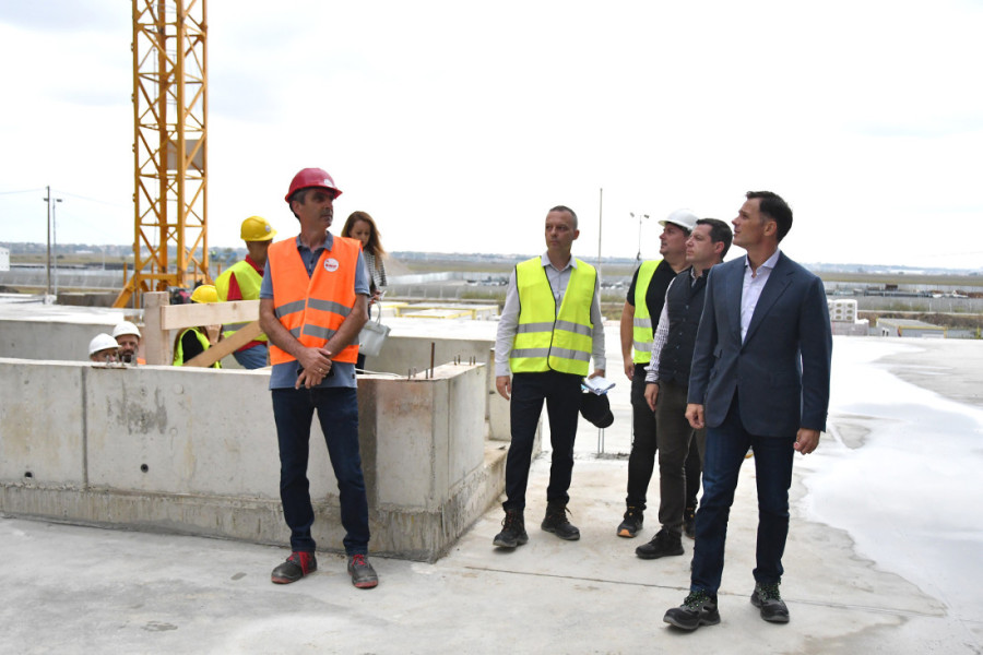 "Ovo je najveća razvojna šansa ikada": Ministar Mali u Surčinu obišao radove na izgradnji EXPO sela