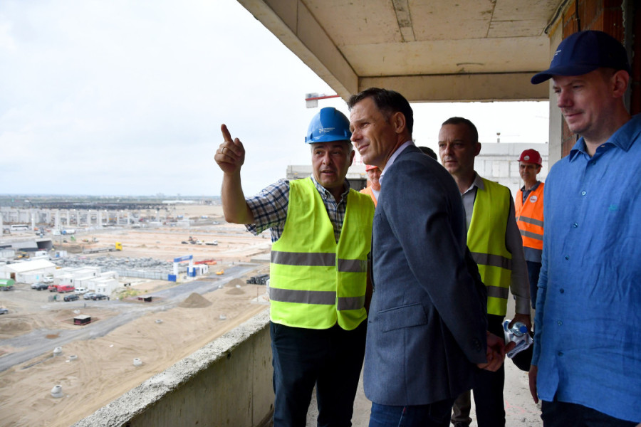 "Ovo je najveća razvojna šansa ikada": Ministar Mali u Surčinu obišao radove na izgradnji EXPO sela