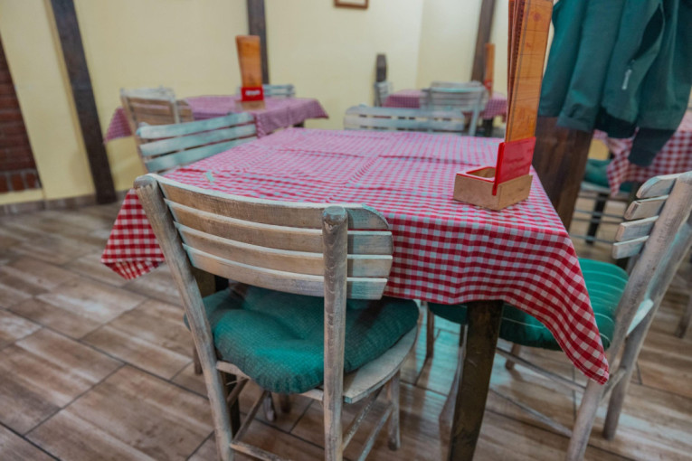 Prevarili baku, uzeli joj stan i kuću: Iskoristili loše stanje žene, sramna prevara u Beogradu