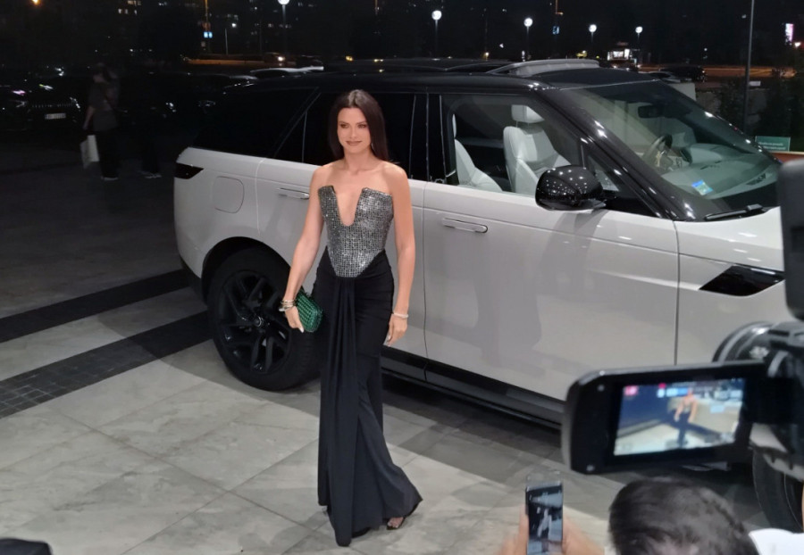 Poznati pevač priznao: Ne bih snimio s Milicom Pavlović porno film, ona voli žene!