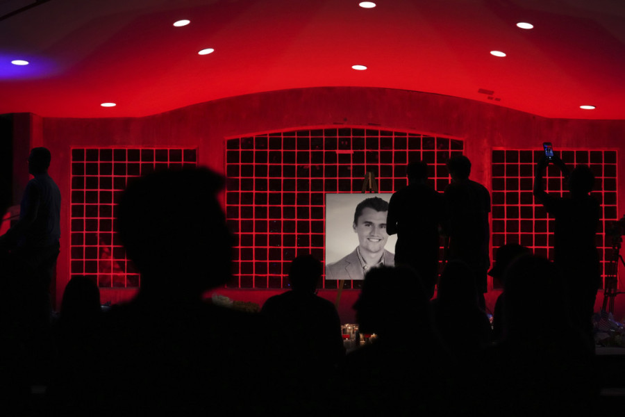 Ursula fon der Lajen na udaru! Podneta dva predloga za izglasavanje nepoverenja predsednici EK