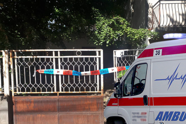 Brutalna smrt kod Opova: Muškarac pronađen u dvorištu, lekari ništa nisu mogli