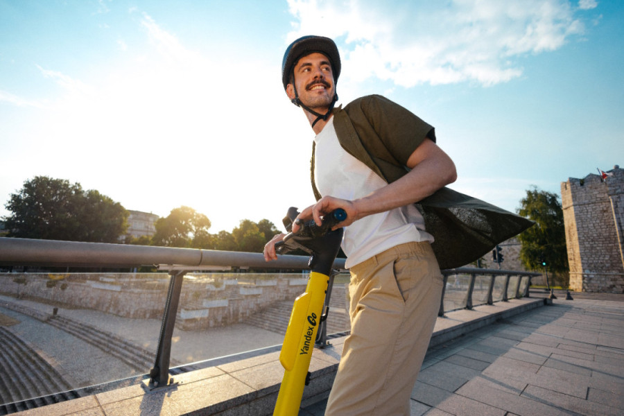 Yandex Go pokrenuo iznajmljivanje električnih trotineta u Nišu
